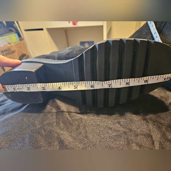 Bernardo Salem Women's Black Suede Boots size 8 With Chunky Heel - Picture 5 of 11